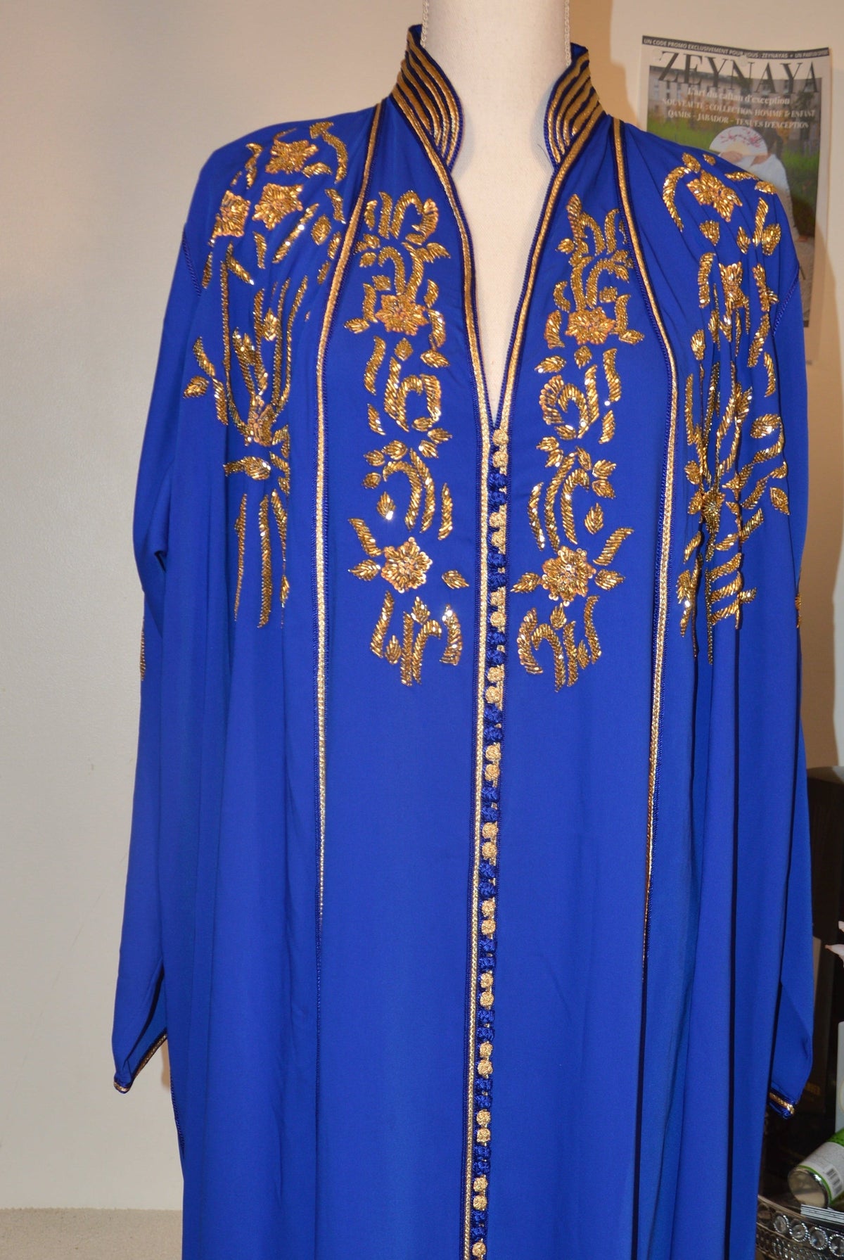 Kimono Perlé Bleu Roi Premium - Élégance Prestige