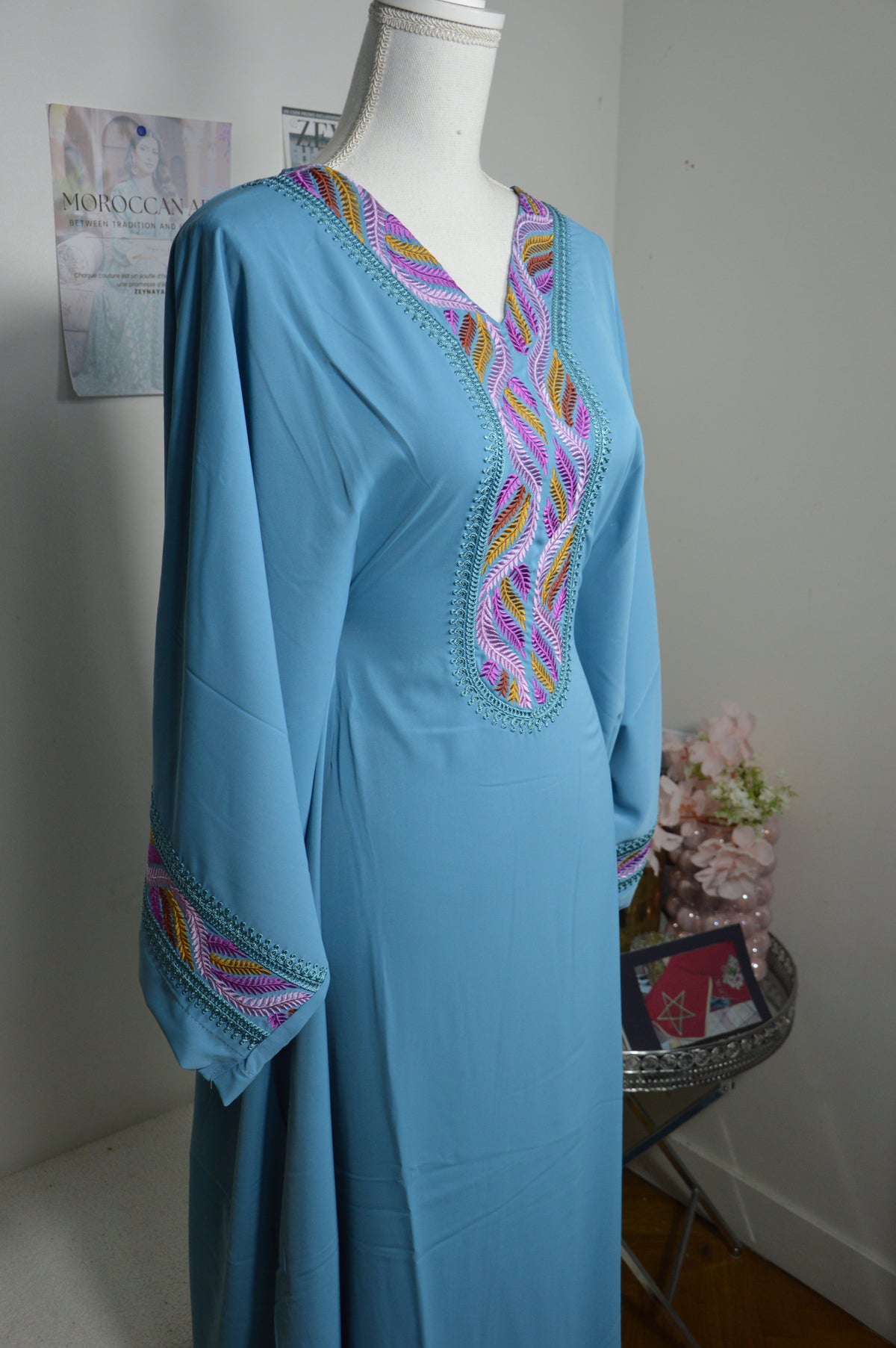 GANDOURA FARASHA BLEU CIEL BRODE
