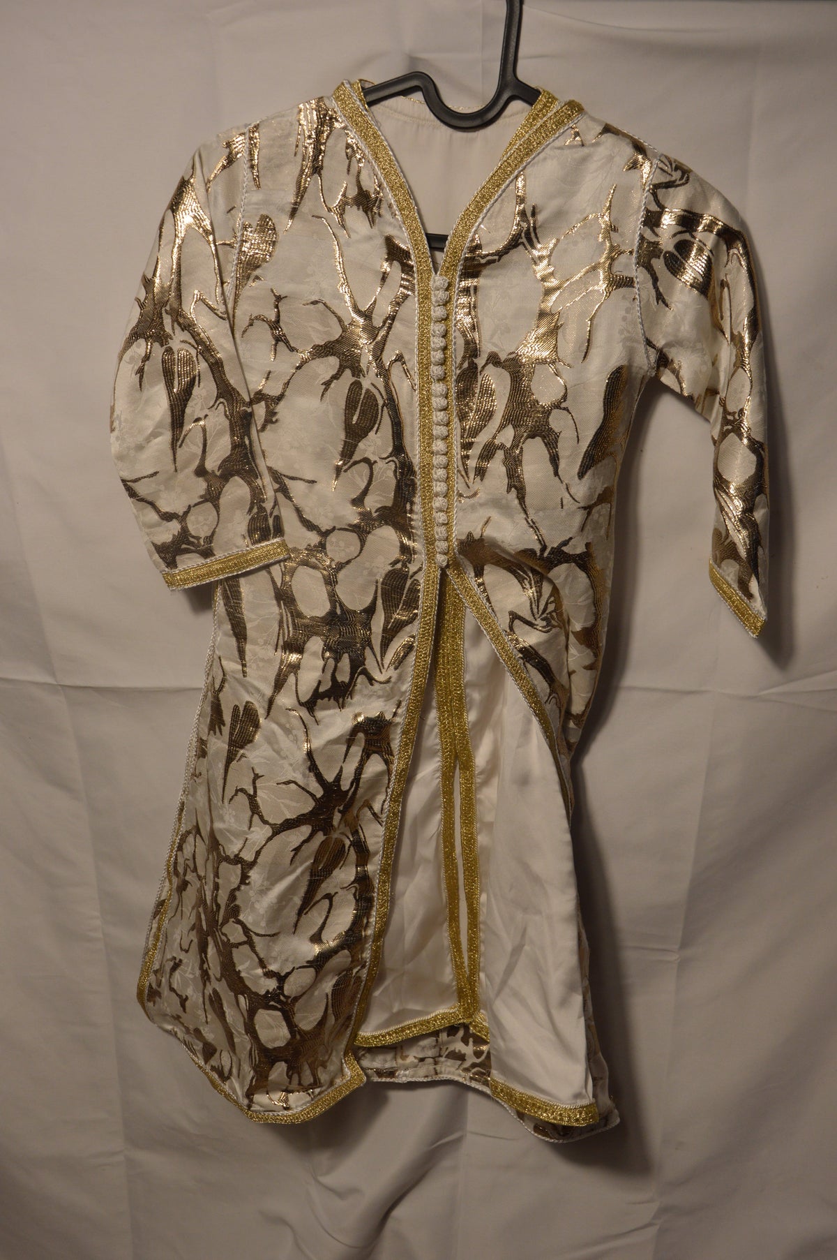 White Takchita for Girls - Elegant Moroccan Caftan
