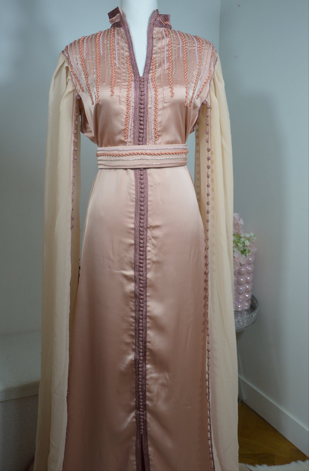 Cape Caftan Marocaine Saumon Corail - Veste Brodée Luxe Femme