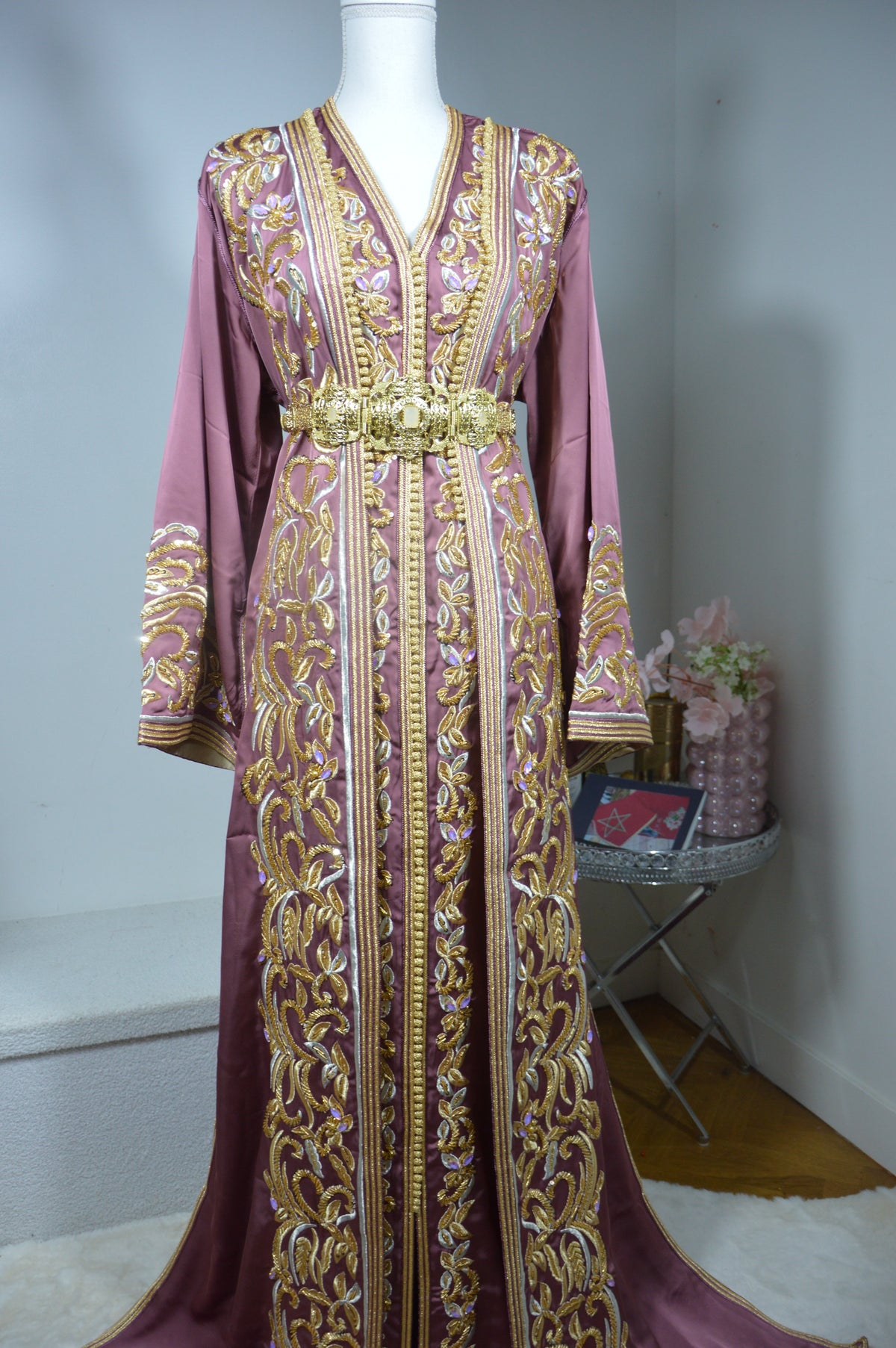 Takchita Nude Haute Couture Brodée Perlée - Luxe Marocain Prestige