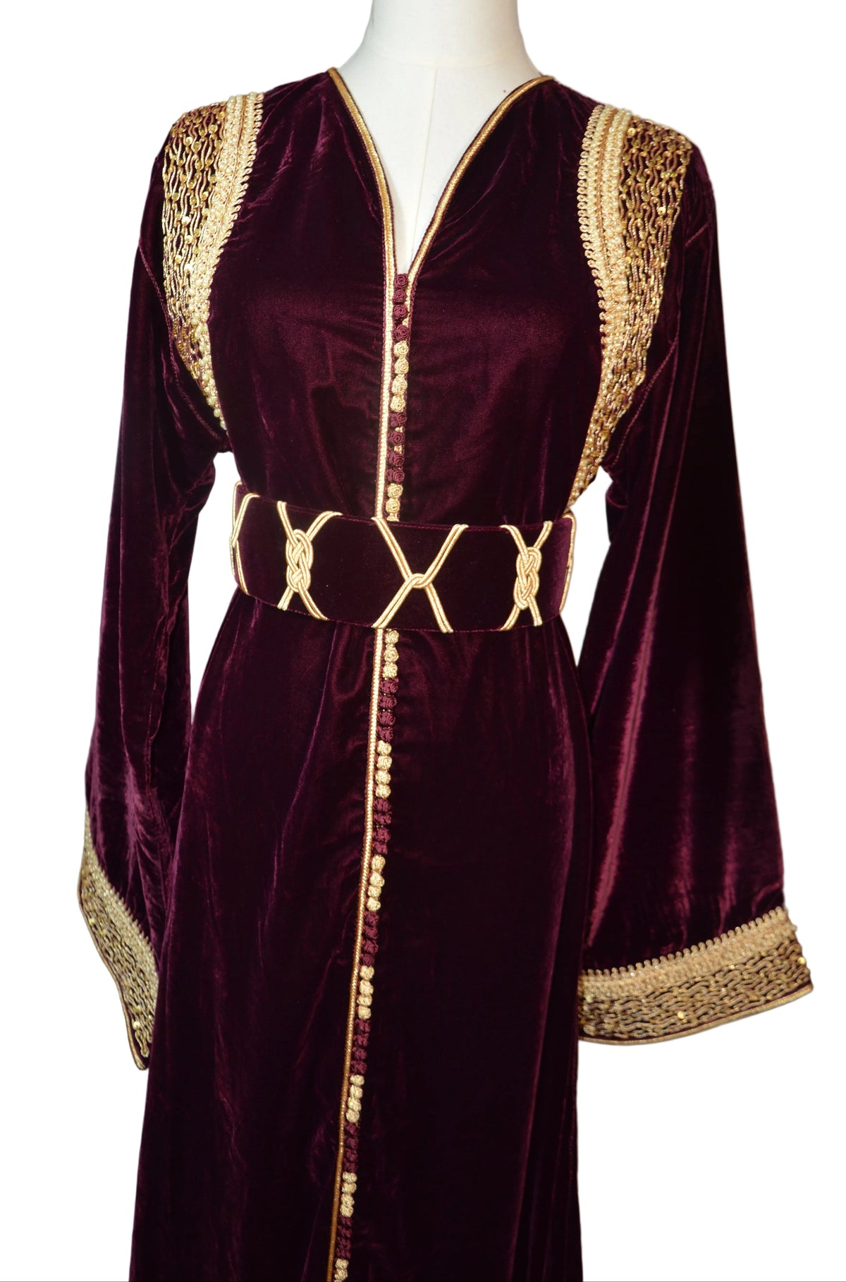 Caftan Velours Bordeaux Brodé Or - Luxe Marocain