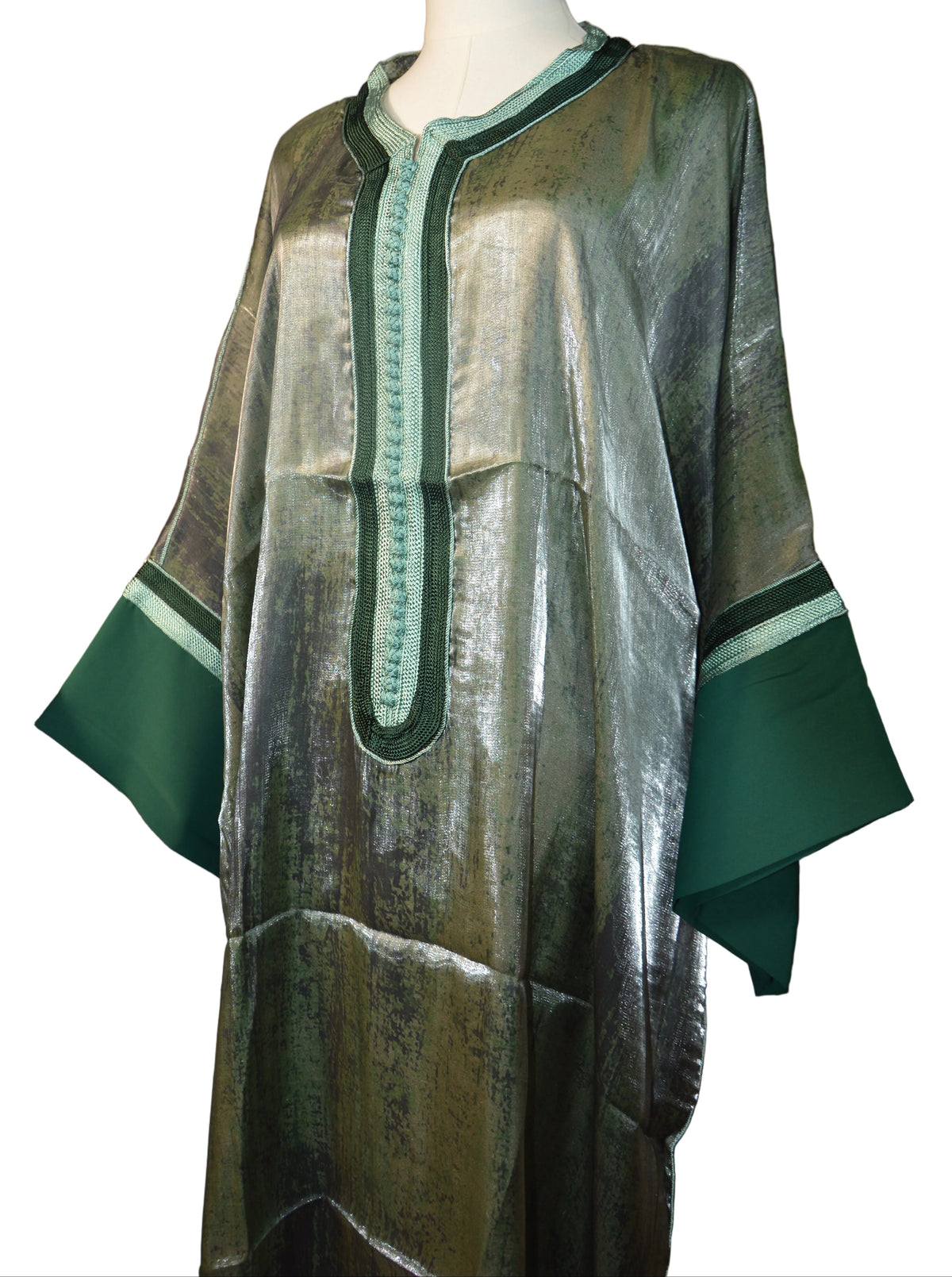 Gandoura Crêpe Satiné Vert - Élégance Marocaine Raffinée