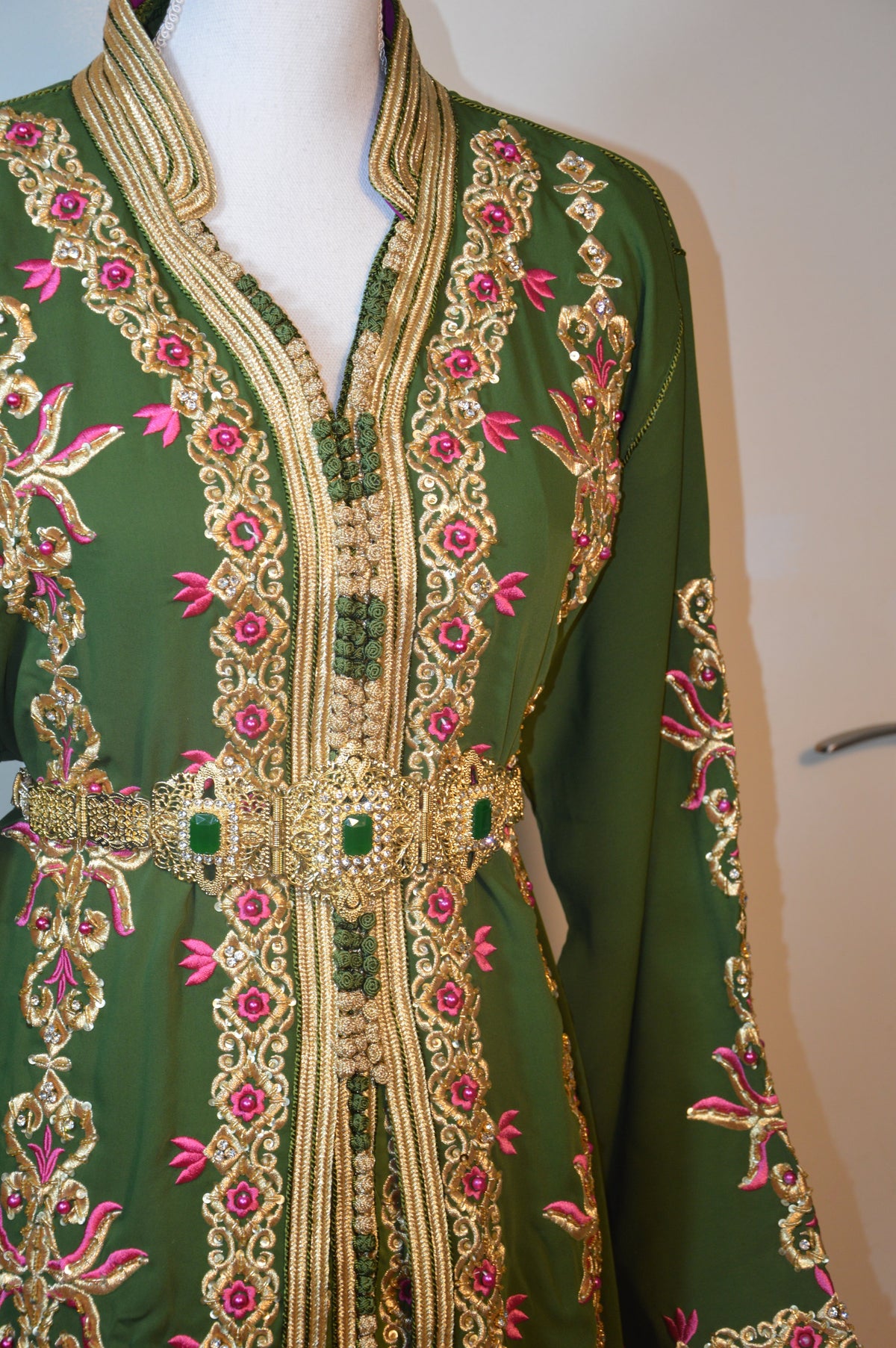 Takchita Pearl Forest Green - Artisanal Luxury
