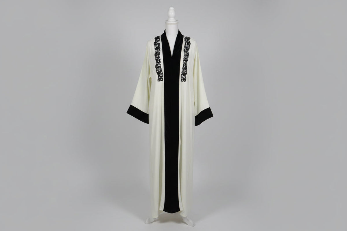 Veste Kimono Blanche Broderies Noires