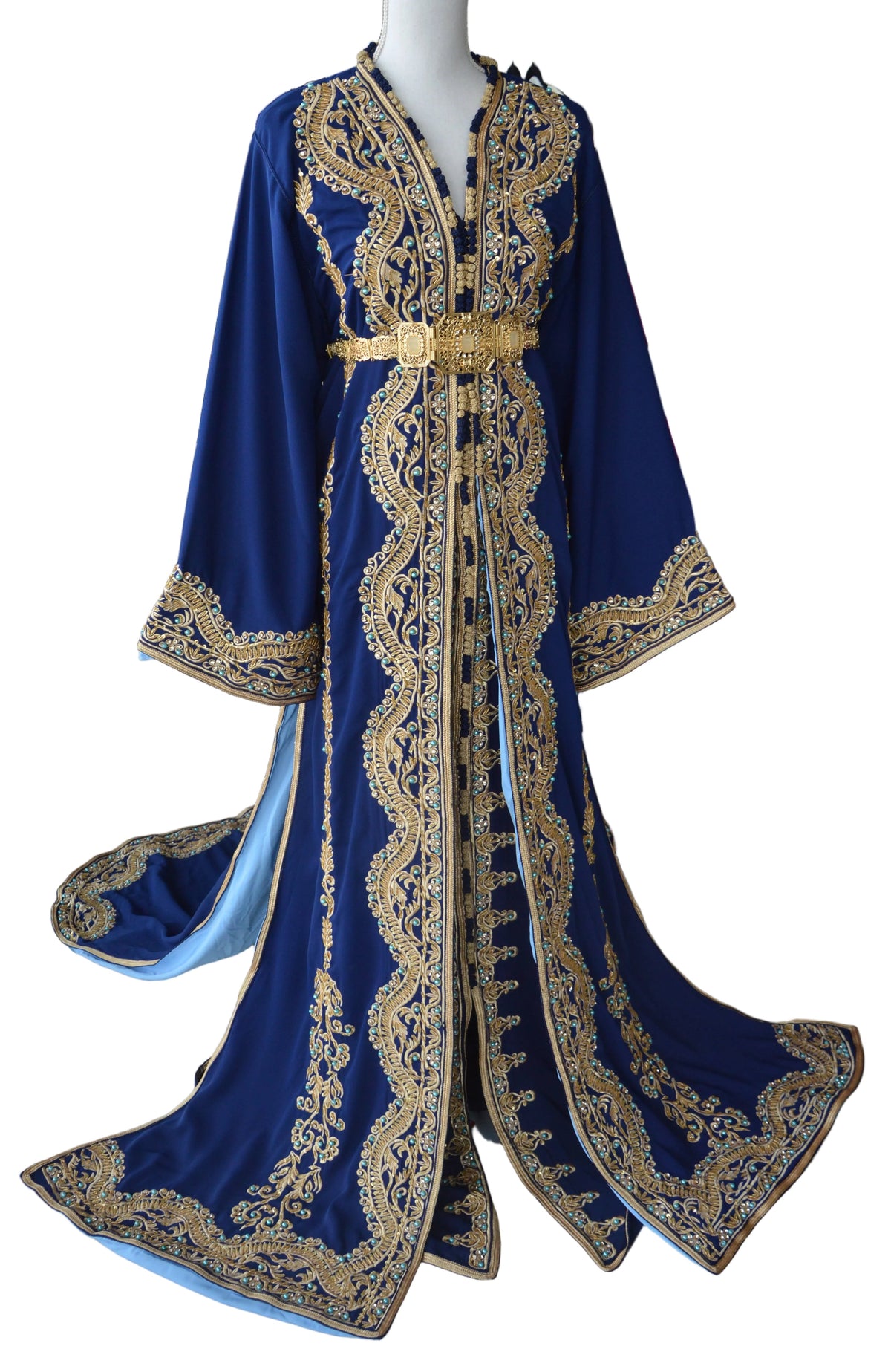 Caftan Mariée Bleu avec Traîne et Broderies Luxueuses