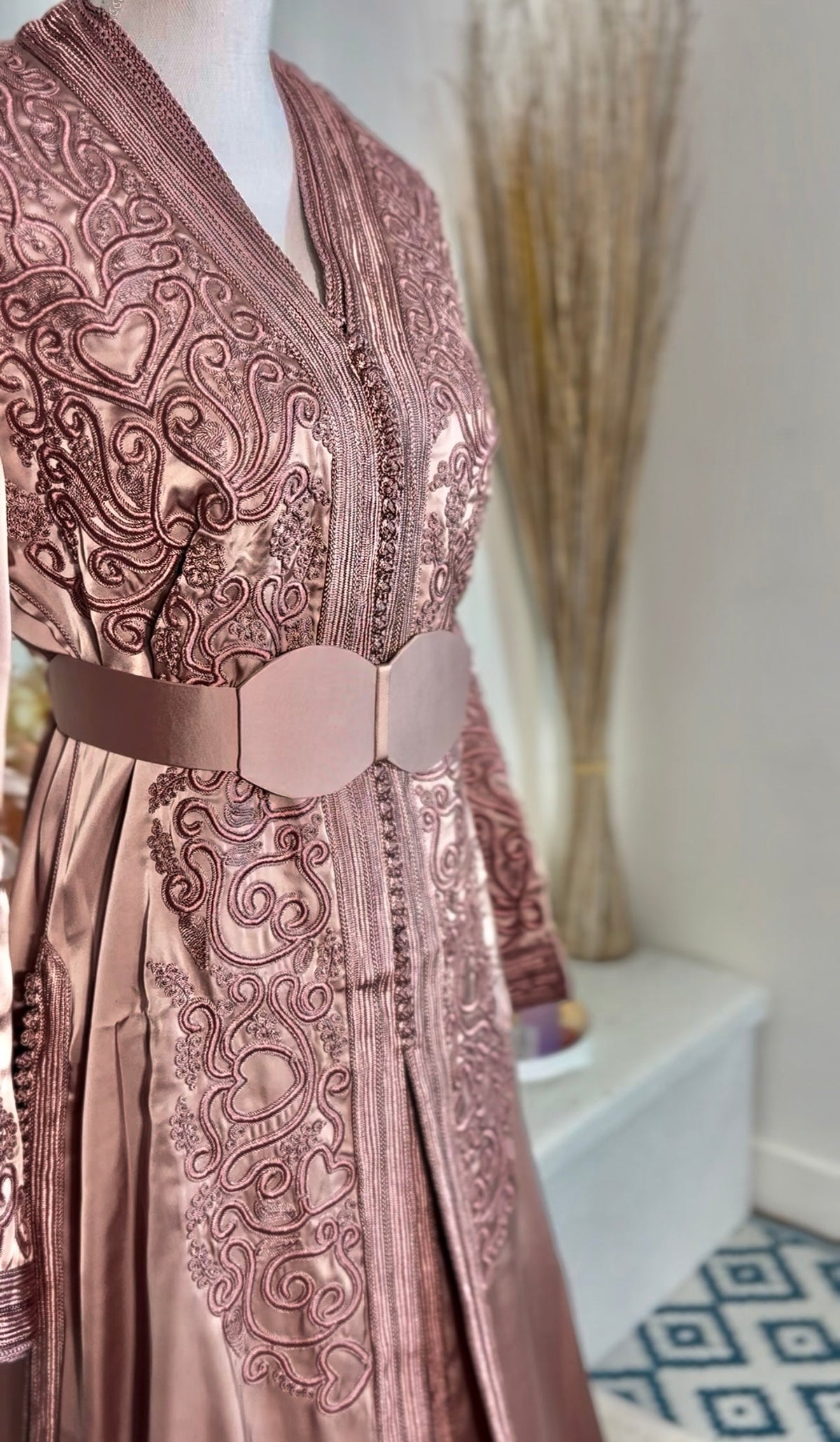 "Noura" Powder Pink Takchita – tone-on-tone embroidery & artisanal sfifa