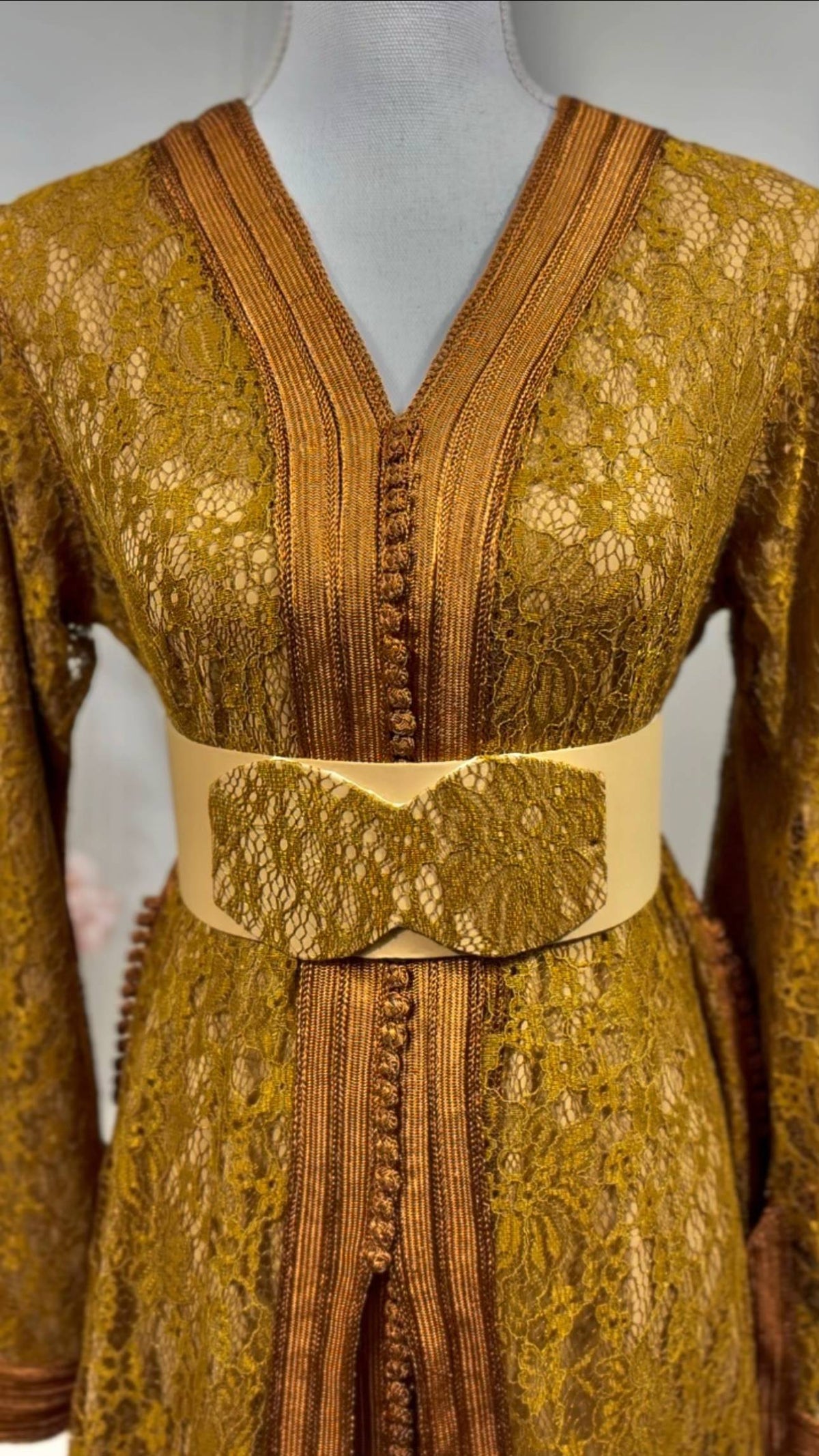 Saffron lace Takchita "Imperial Saffron" — Copper trim & ivory belt