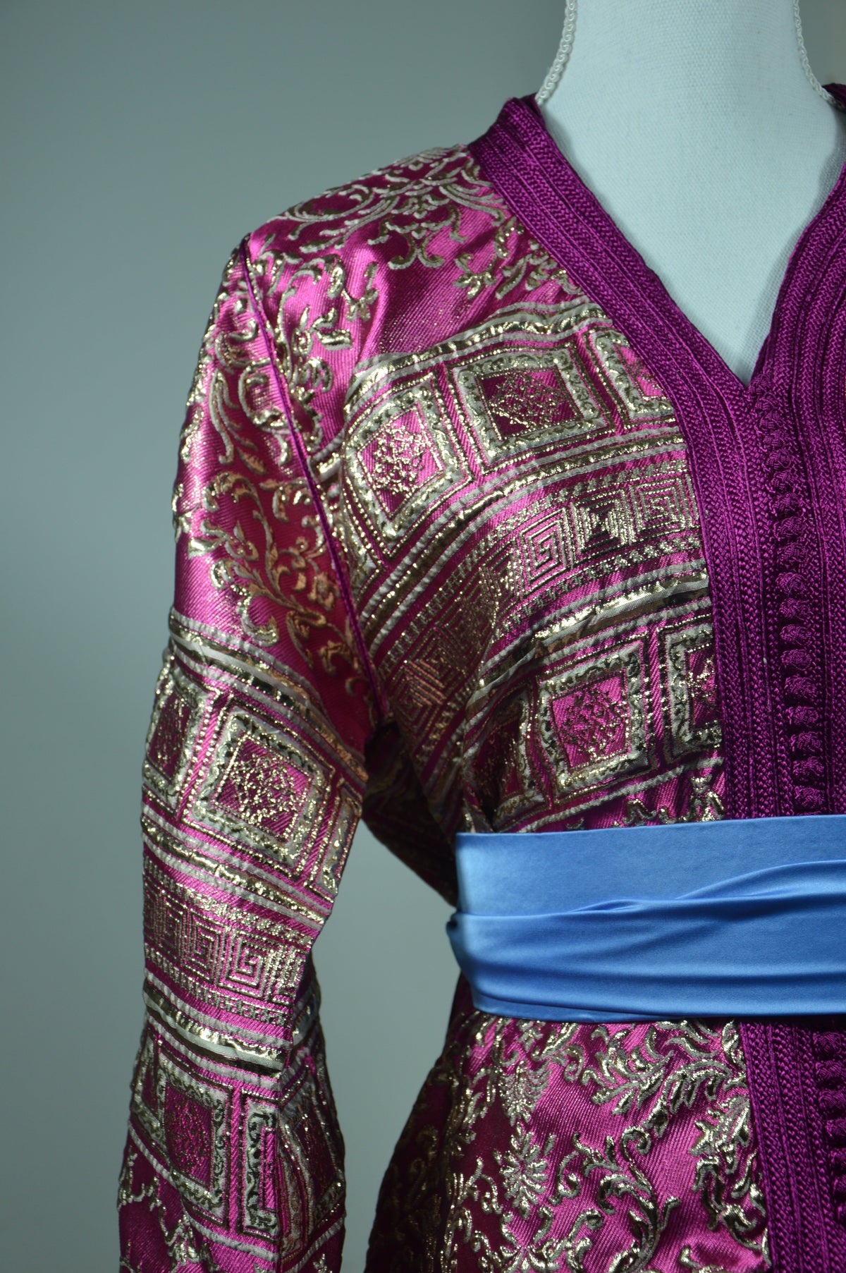 Fuchsia & Gold Brocade Takchita – Satin Blue Belt