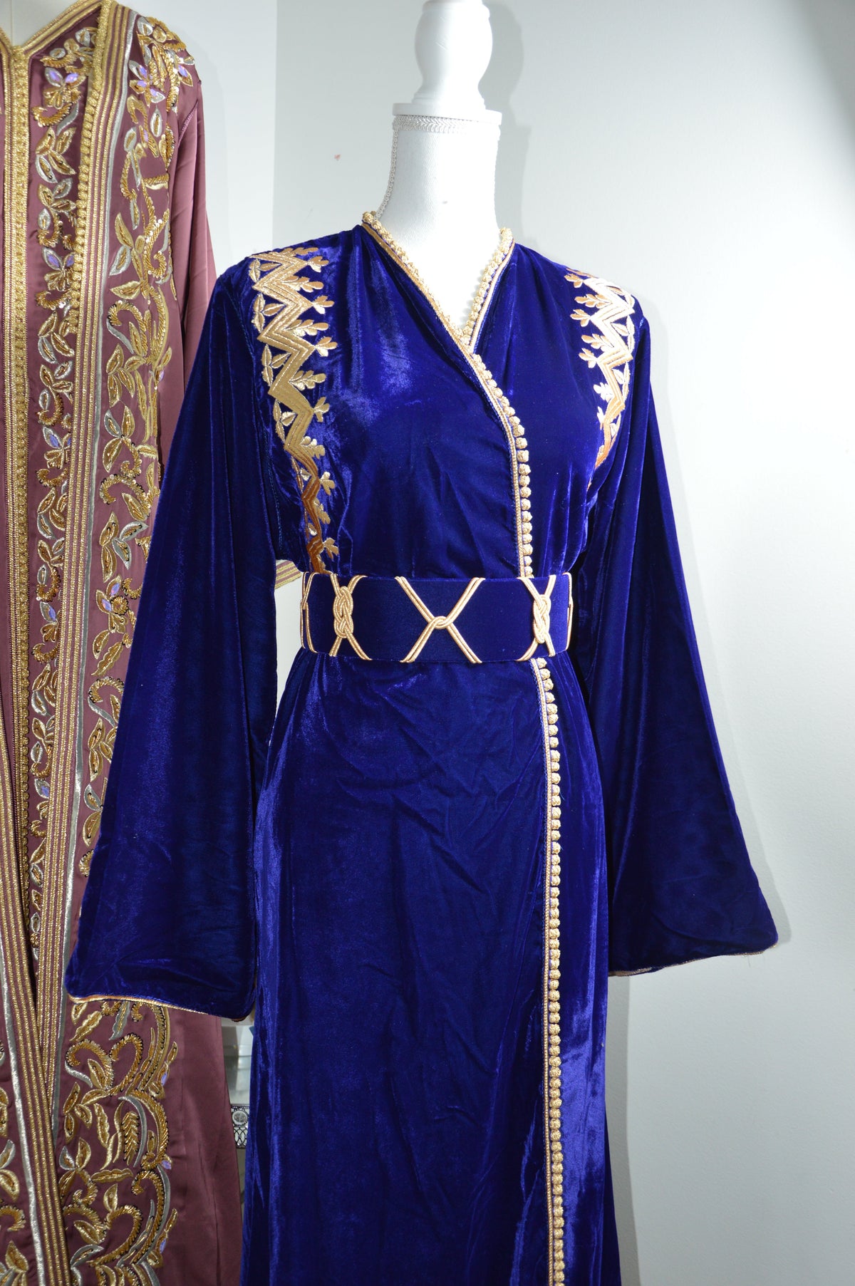Caftan Kimono Velours Bleu Roi - Luxe Marocain Brodé