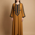 Gandoura Farasha Marron à Fleurs Noires - Luxe Marocain Prestige